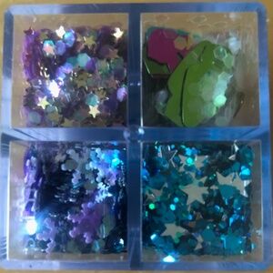 New  8 types of holiday glitter Christmas winter